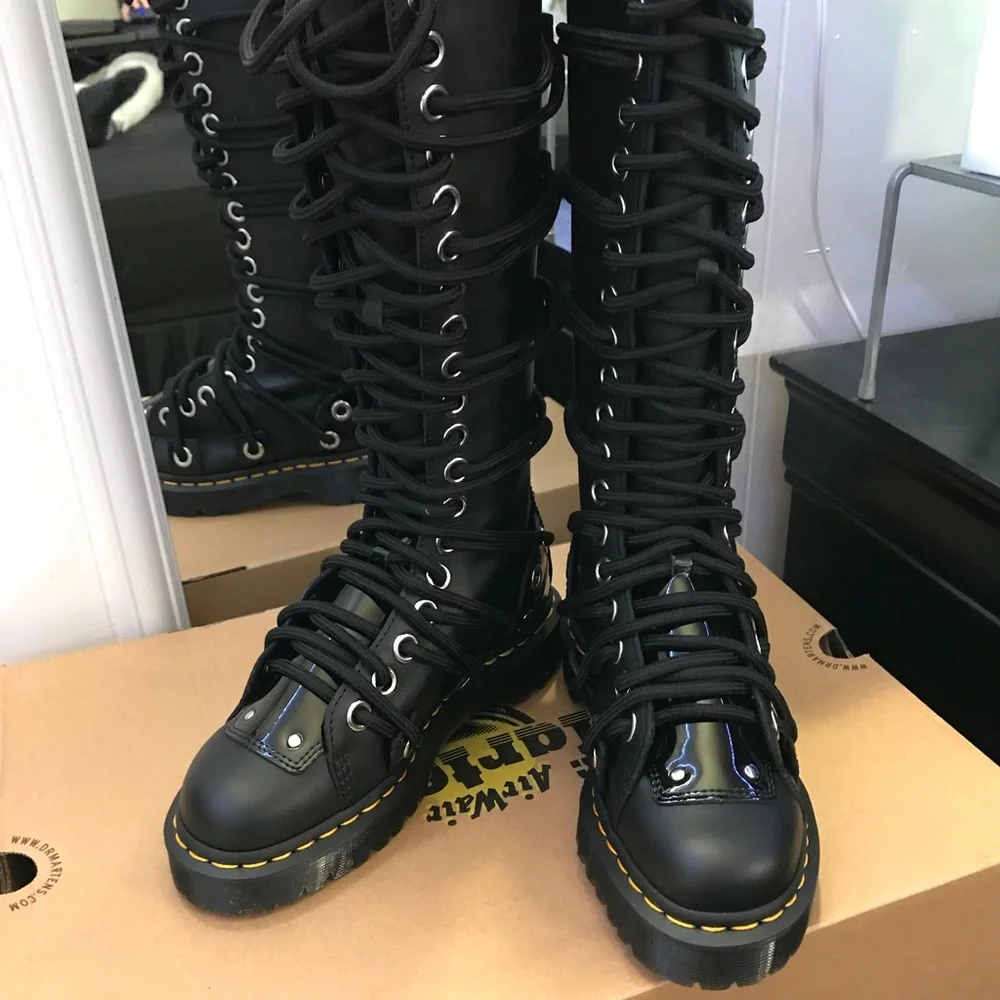 Dr. Martens DARIA 1B60 BEX - Picture 6 of 10
